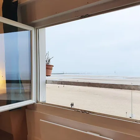 Les Roches Noires - Terrasse Vue Trouville-sur-Mer
