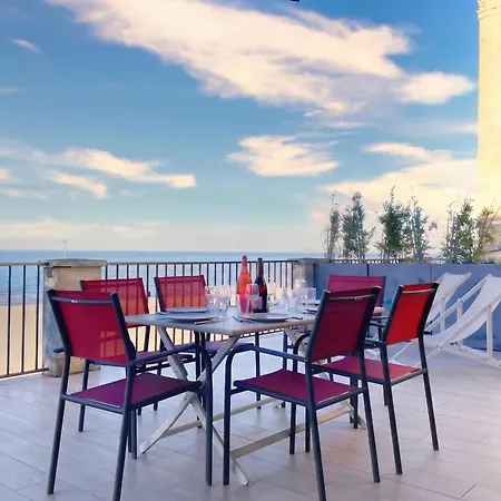 Les Roches Noires - Terrasse Vue Trouville-sur-Mer